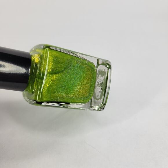 Cirque Nail Polish "Panacea" NEW Green Glitter Shimmer Holo - Picture 5 of 8